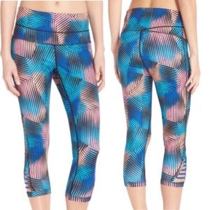 Zella "Va Va" High Waist Cropped Leggings Medium